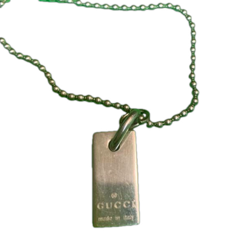 Gucci chain bracelet with pendant